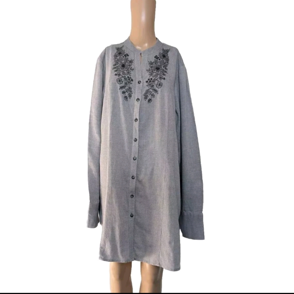 Coldwater Creek crew neck button embroidery tunic top size L